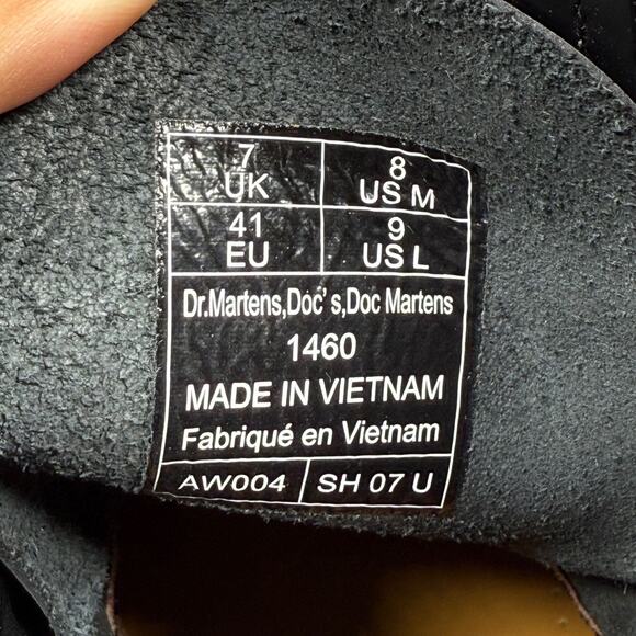 Dr Martens 1460 Glossy Leather Lace Up Boots Combat Moto Grunge Goth Women's 9 - Picture 6 of 14